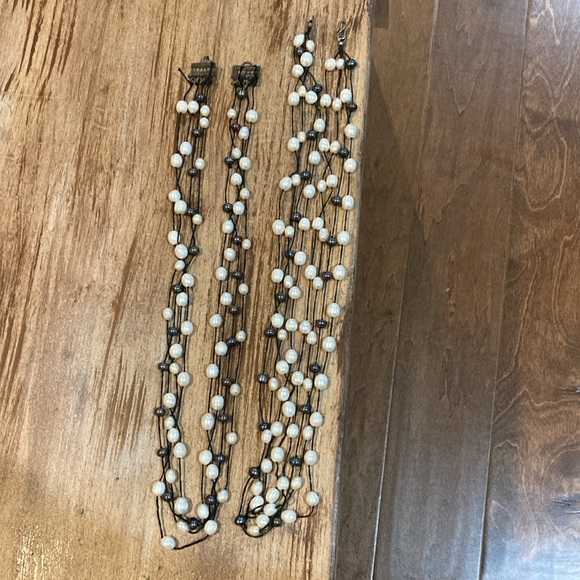 Pearl Necklace Bundle - Picture 6 of 10